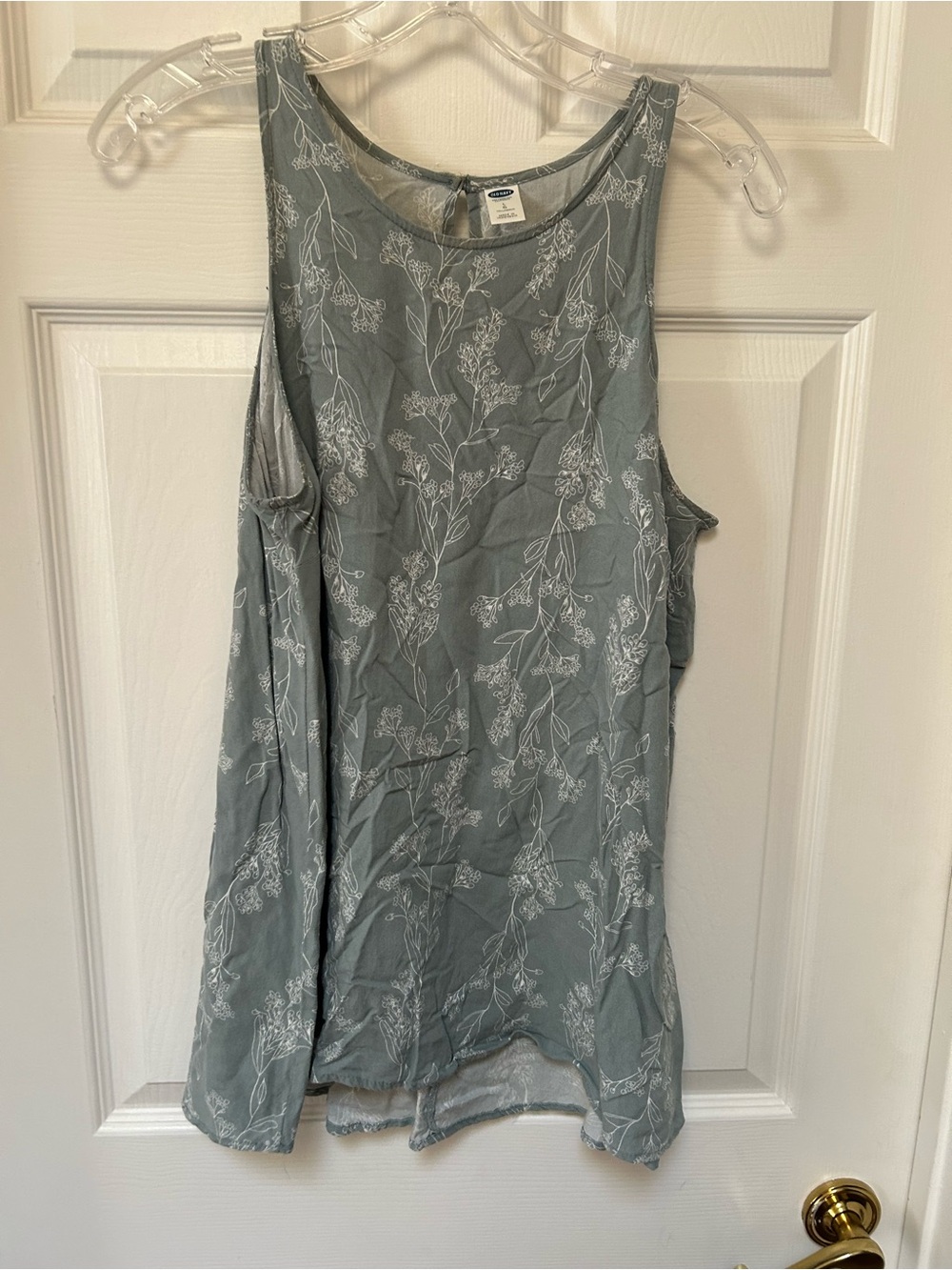 Old Navy White Floral Tank Top in Dusty Green